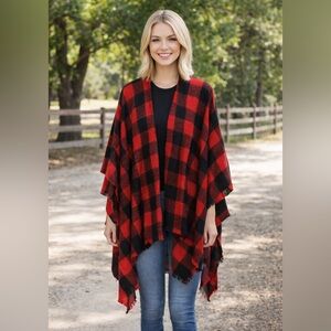 Old Navy Women’s Red Buffalo Plaid Flannel Poncho Scarf Eyelash Fringe OS